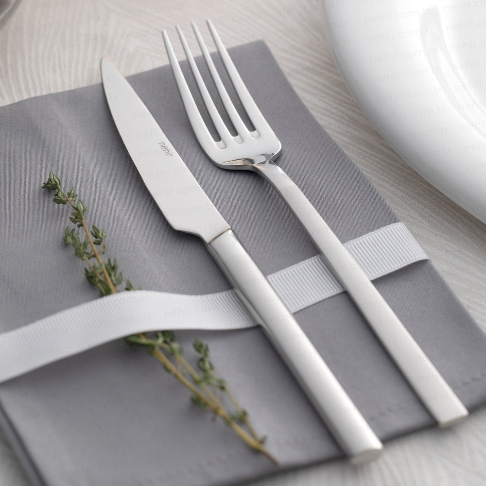 Luxar 89 Pieces Cutlery Set