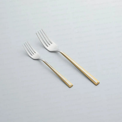 Pyraing 30 Pieces Cutlery Set