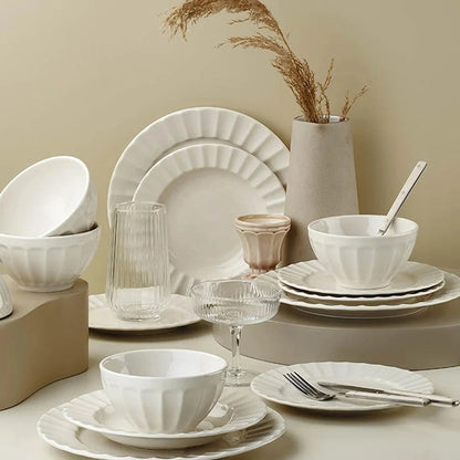 Turkmun Dinner set of 24 pieces