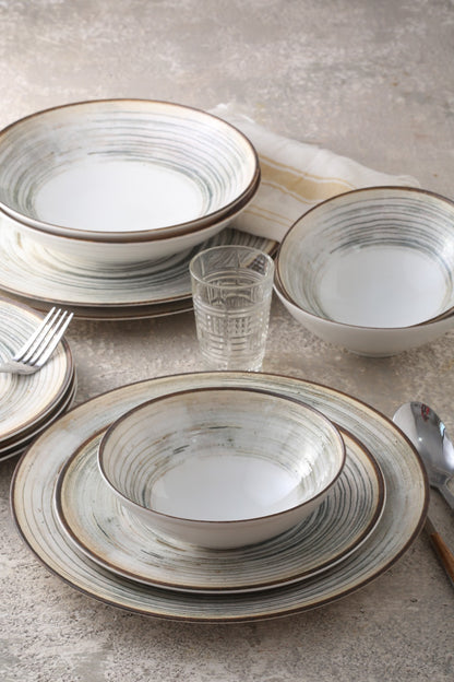Beigering Porcelain Dinner Set of 16 or 32 pieces