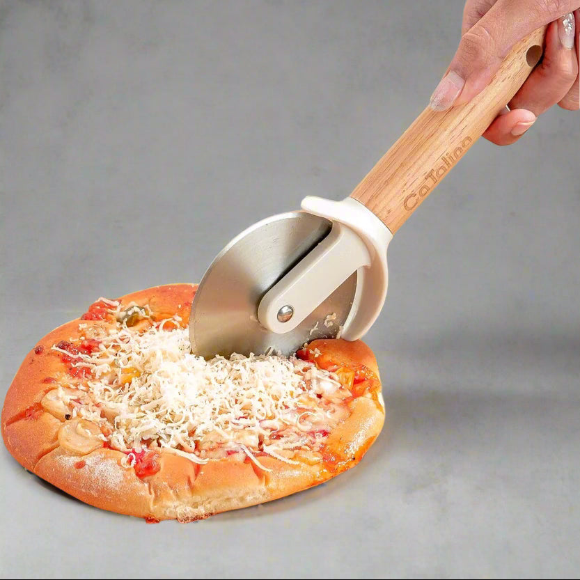 Quna Pizza Slicer Wheel