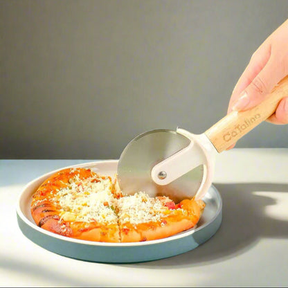 Quna Pizza Slicer Wheel